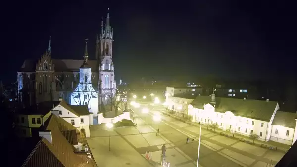 BIAŁYSTOK - widok z kamery na Archikatedrę NOWOŚĆ
