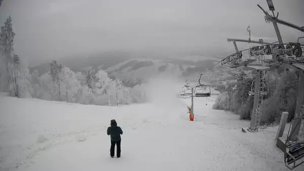 Bieszczad.ski - widok z górnej stacji NOWOŚĆ