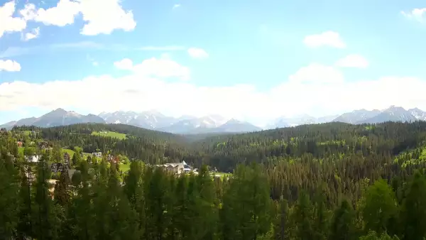 Panoramiczny obraz na żywo na hotel Bukovina Terma&Spa