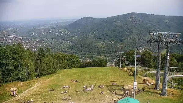 Widok z Kamery na stację narciarską CZANTORIA