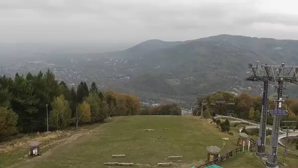 Widok z Kamery na stację narciarską CZANTORIA