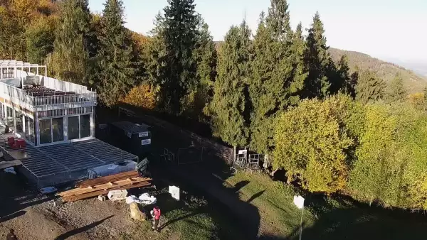 Widok z Kamery na stację narciarską CZANTORIA