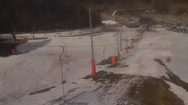 Nartostrada w Czarnej Górze Resort w Sudetach - widok na żywo