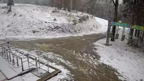 Czarny Groń - widok na stok pośredni