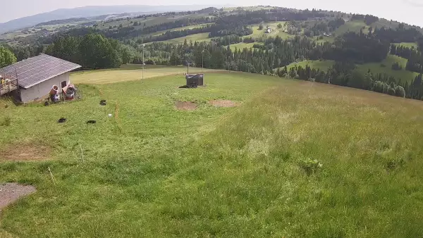 Widok na stację narciarską Czerwienne SKI na Podhalu.