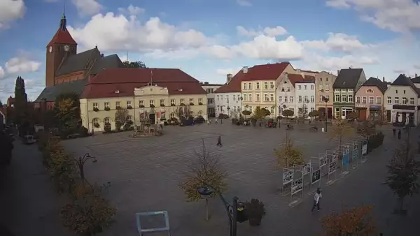 Kamera w Darłowie skierowana na Plac Kościuszki.