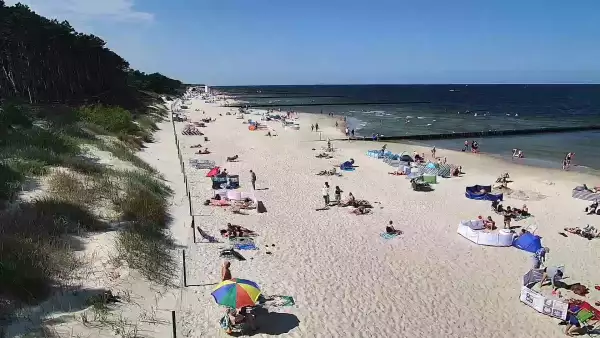 Wydmy w Dźwirzynie z kamery online.