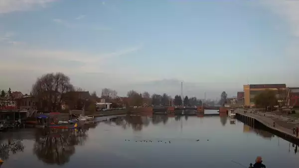 Widok na rzeke Elbląg i Bulwar Zygmunta Augusta