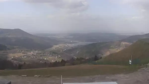 Góra Żar - widok ze szczytu Beskidu Małego