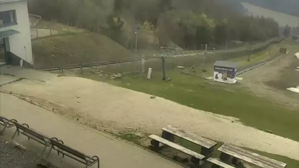 Ujęcie na panoramę gór w Beskidzie Małym