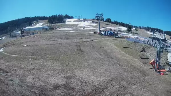 Widok z Kamery na stację narciarską Gryglówka w Zieleńcu