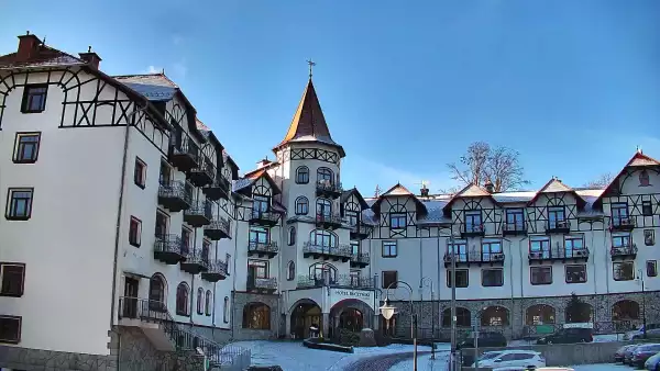 HOTEL BUCZYŃSKI w Świeradowie - NOWOŚĆ To doskonałe miejsce dla osób ceniących komfort, bliskość atrakcji i uzdrowiskowy klimat Świeradowa.