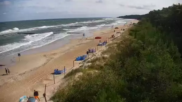 Kamera w Jarosławcu z widokiem na plażę