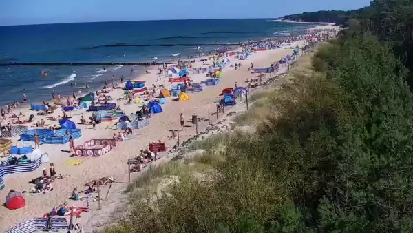 Kamera w Jarosławcu z widokiem na plażę