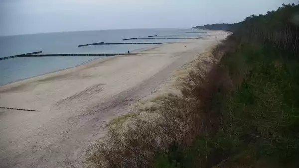 Kamera w Jarosławcu z widokiem na plażę