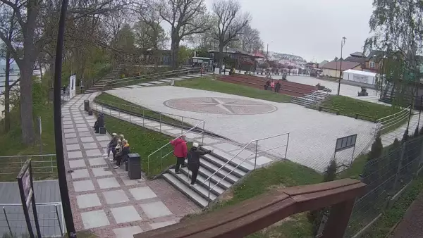 Widok z Kamery na plac widokowy Róża Wiatrów w Jarosławcu