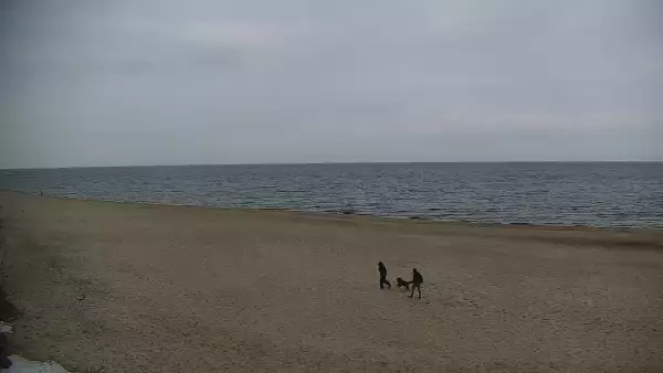 Widok z Kamery na plażę z kurortu Jastrzębia Góra