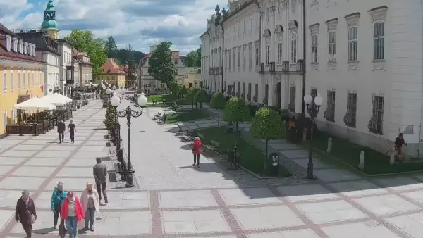 JELENIA GÓRA - widok na Plac Piastowski NOWOŚĆ