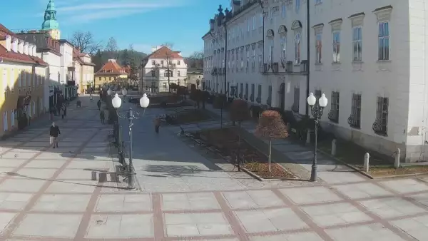 JELENIA GÓRA - widok na Plac Piastowski NOWOŚĆ