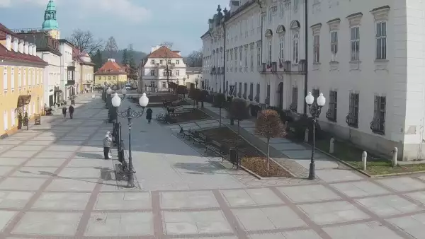 JELENIA GÓRA - widok na Plac Piastowski NOWOŚĆ