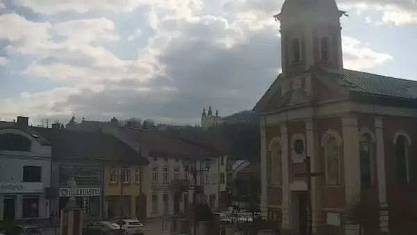 Ujęcie z kamery na Kalwarie Zebrzydowską założoną w pierwszej poł. XVII w.