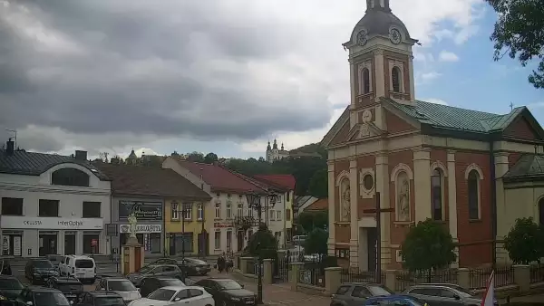 Ujęcie z kamery na Kalwarie Zebrzydowską założoną w pierwszej poł. XVII w.