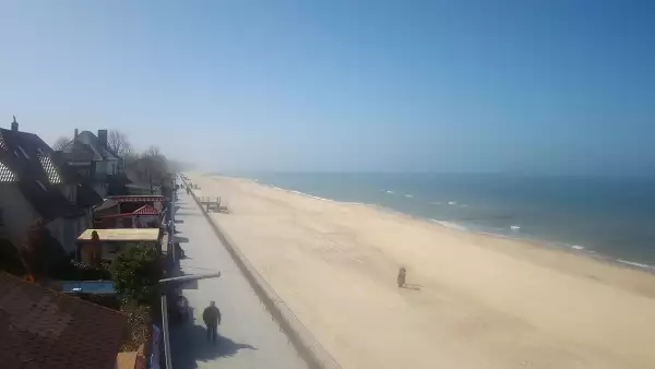 Sarbinowo plaża kamera na plaży
