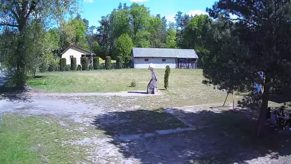 Kamera na żywo na Pomnik Ufo w Emilcinie