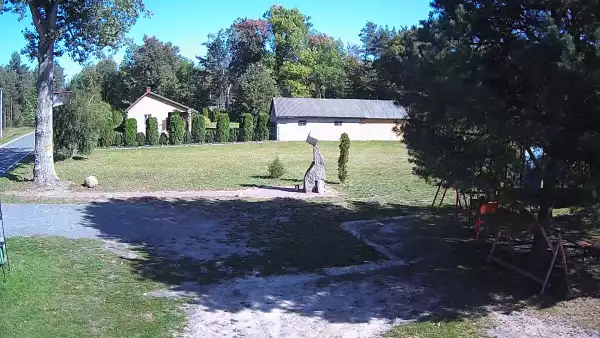 Kamera na żywo na Pomnik Ufo w Emilcinie