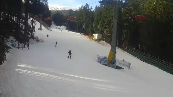 Widok z Kamery trasę narciarską w Karpacz Biały Jar.