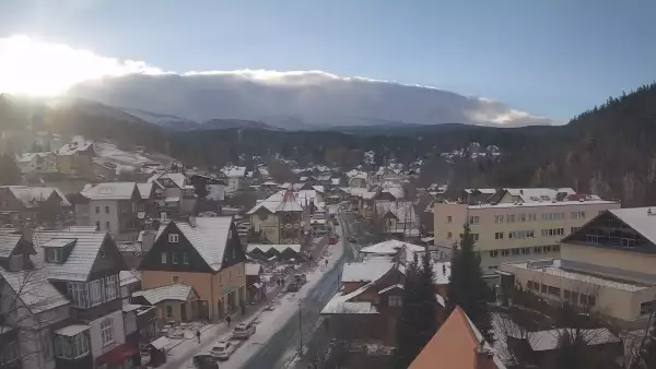 Karpacz - widok panoramiczny na deptak