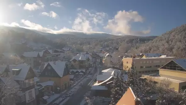Karpacz - widok panoramiczny na deptak