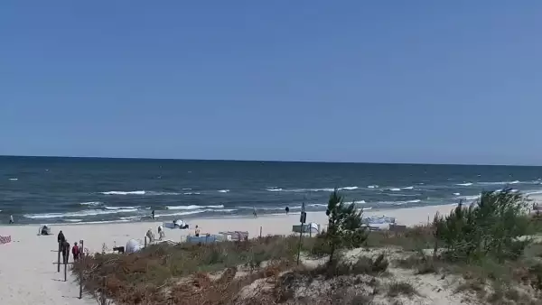 Obraz na żywo z plaży w Karwi