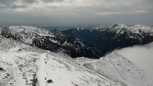 Widok z Kamery na panoramę Tatr na żywo