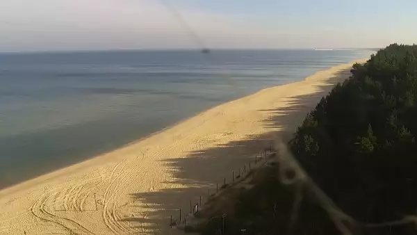 Widok na plażę i morze w Kątach Rybackich - zobacz