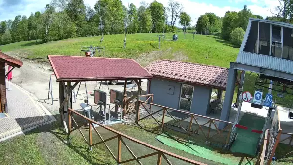 Widok na bramki dla narciarzy