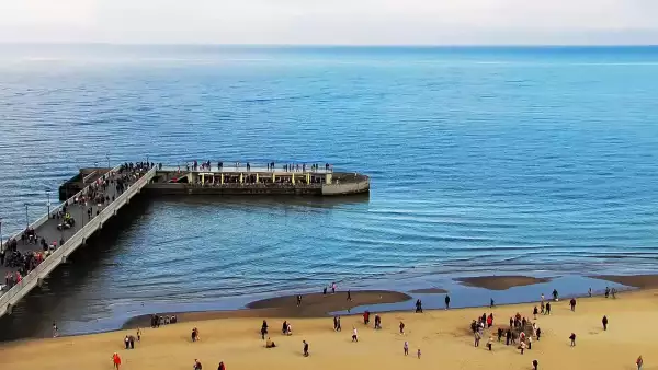Obraz na żywo na Molo i Plażę w Kołobrzegu