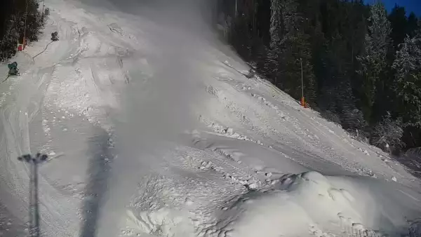 Widok na trasę narciarską nr6 w Kotelnicy Białczańskiej