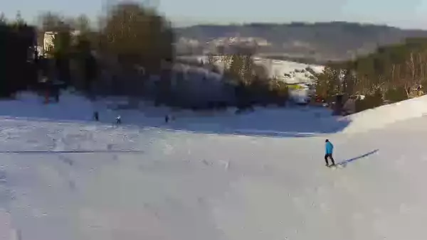 Widok na stację narciarską Kotlinka Szymbark