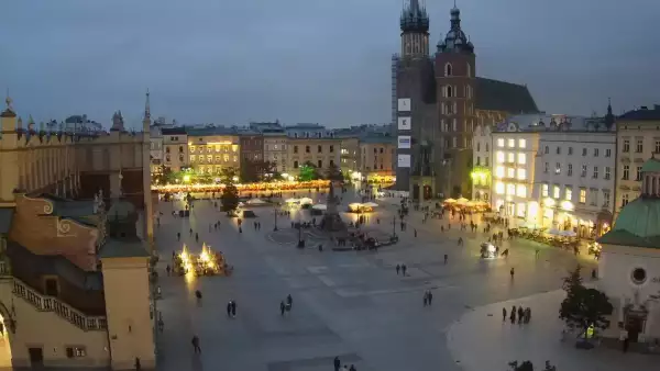 Widok na Kościół Mariacki w Krakowie.