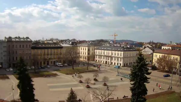 Ujęcie z kamery na Rynek Podgórski w Krakowie.