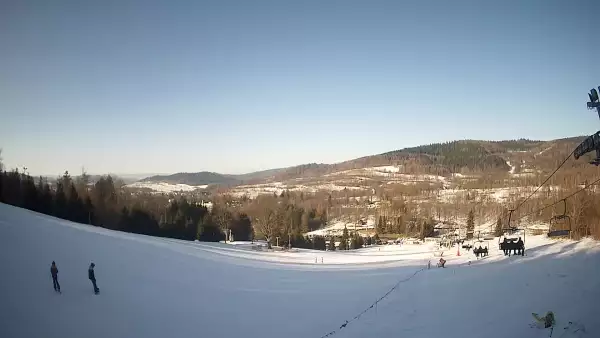 Widok z górnej stacji ośrodka narciarskiego w Lądku-Zdroju