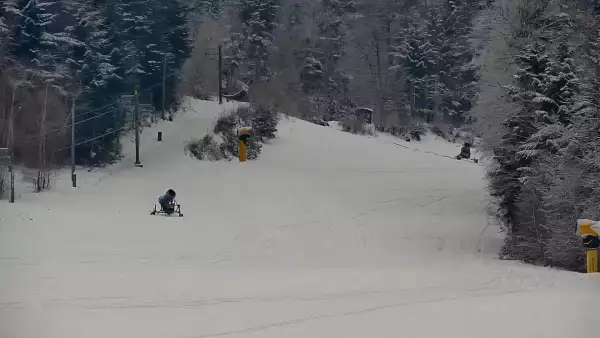 Laskowa Kamionna - ośrodek narciarski w Beskidzie Wyspowym.
