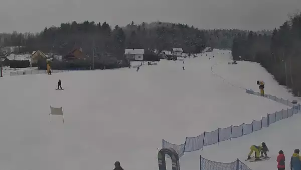 Laskowa Kamionna - ośrodek narciarski w Beskidzie Wyspowym.