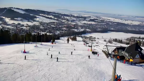 Widok panoramiczny na stok Grapa Litwinka Czarna Góra.