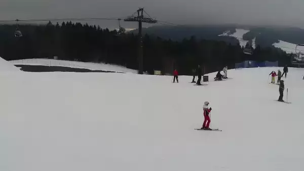 Obraz online z górnej stacji kompleksu Master-ski w Tyliczu
