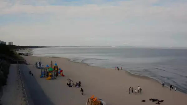 Międzyzdroje plaża zachód cudowny widok z kamery online.