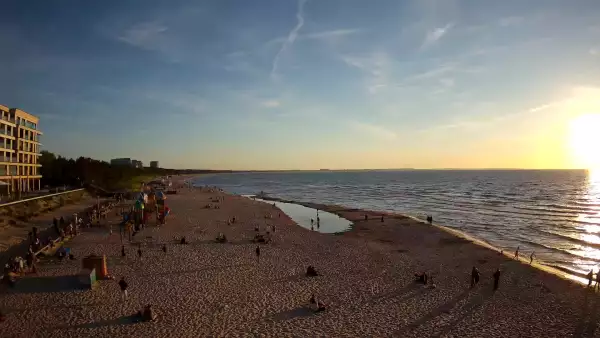Międzyzdroje plaża zachód cudowny widok z kamery online.