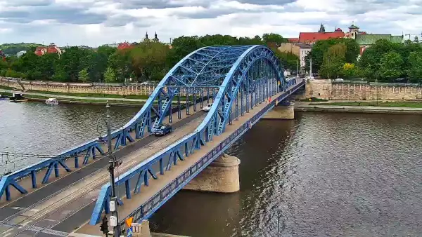 Kraków - widok na Most im. Marszałka Józefa Piłsudskiego i Wisłę NOWOŚĆ