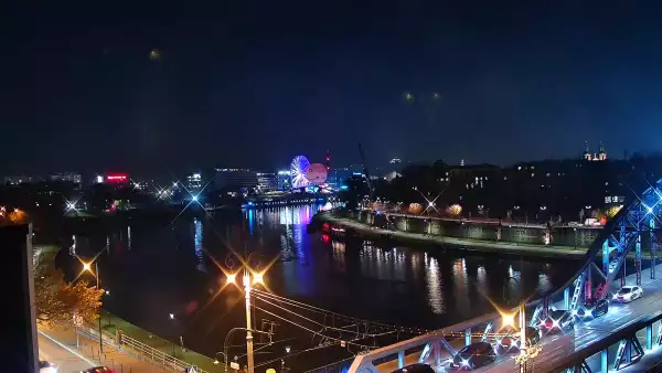 Kraków - widok na Most im. Marszałka Józefa Piłsudskiego i Wisłę NOWOŚĆ